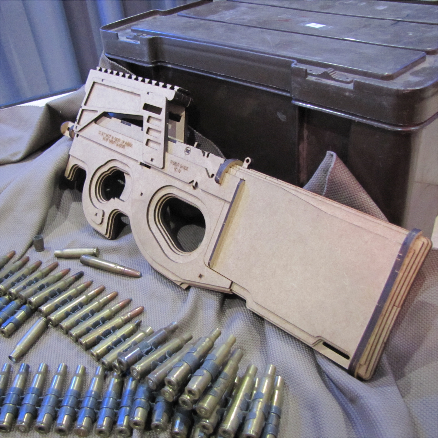 P90